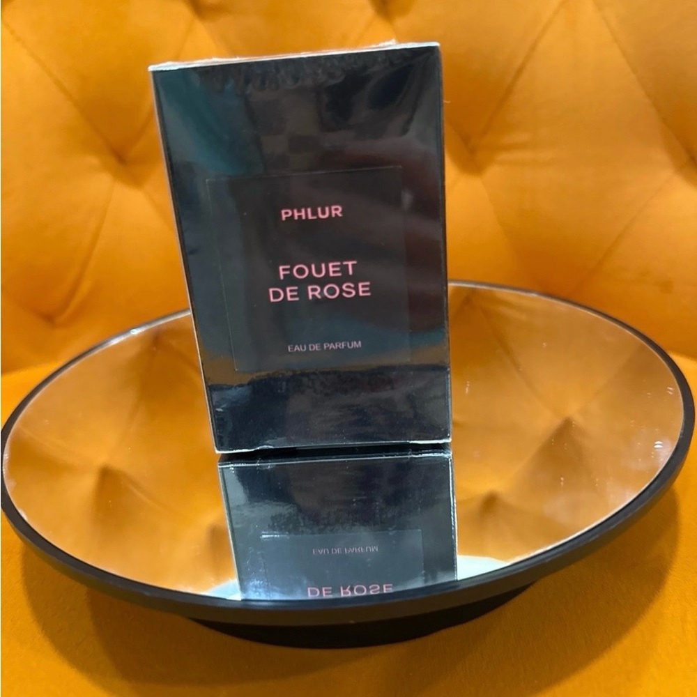 Phlur Rose Whip Eau de Parfum - Black - Picture 3 of 7